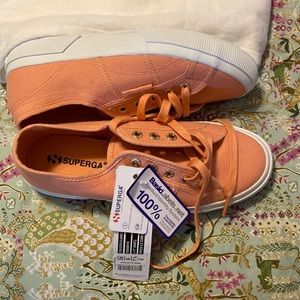 Superga 2750 rose low top suede sneakers Nwt
